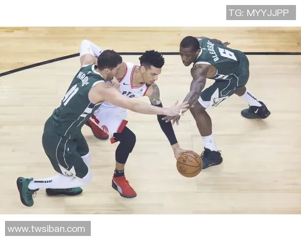 2019年NBA东部决赛首场猛龙对雄鹿精彩对决回顾与分析